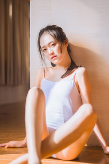 女生越叫男生越有劲视频